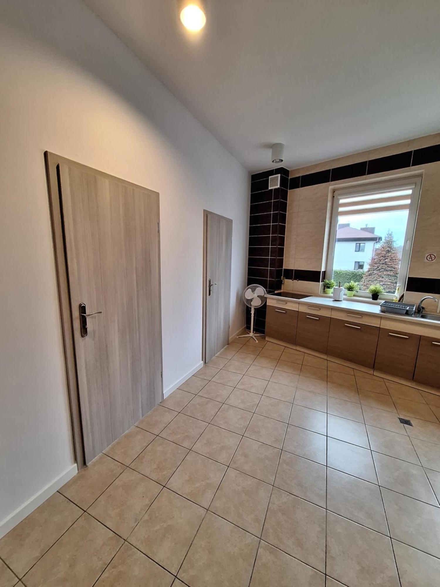 Noclegi Maxtrans Mielec Exteriör bild